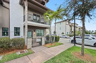 4903 NW 83rd Path, Doral, FL 33166 - Photo 3