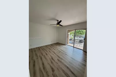 12637 SW 54th St, Miramar, FL 33027 - Photo 9