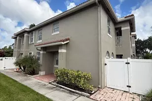 12637 SW 54th St, Miramar, FL 33027 - Photo 1