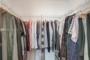 244 Biscayne Blvd, Miami, FL 33132 - Photo 9