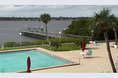 925 N Halifax #102, Daytona, FL 32118 - Photo 17