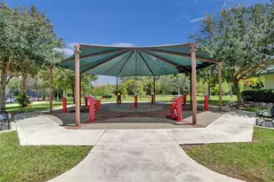 805 Cypress Blvd, Pompano Beach, FL 33069 - Photo 67