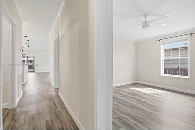 2325 SW 83rd Ave, Davie, FL 33324 - Photo 27