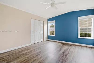 2325 SW 83rd Ave, Davie, FL 33324 - Photo 19