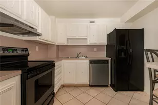 10854 N Kendall Dr, Miami, FL 33176 - Photo 5