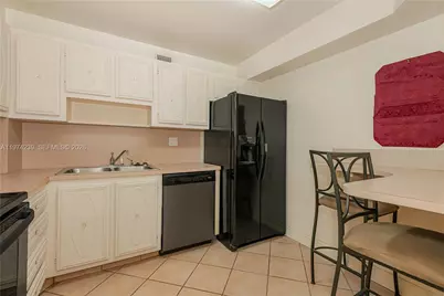 10854 N Kendall Dr #215, Miami, FL 33176 - Photo 7