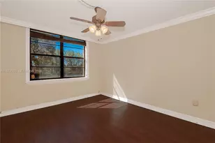 10854 N Kendall Dr, Miami, FL 33176 - Photo 19