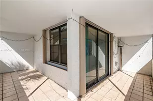 10854 N Kendall Dr, Miami, FL 33176 - Photo 25