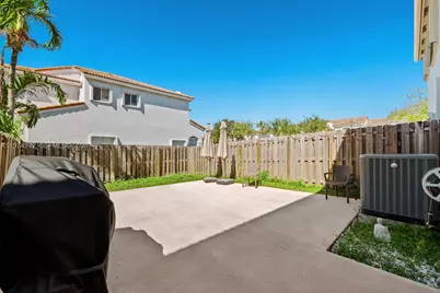 930 SW 147th Ct, Miami, FL 33194 - Photo 23