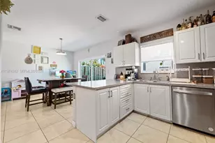 930 SW 147th Ct, Miami, FL 33194 - Photo 11