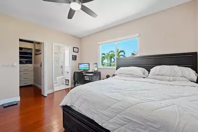 930 SW 147th Ct, Miami, FL 33194 - Photo 13