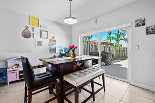 930 SW 147th Ct, Miami, FL 33194 - Photo 7