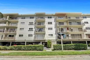 3665 NE 167th St, North Miami Beach, FL 33160 - Photo 37