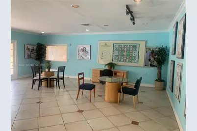 18101 NW 68th Ave #B106, Hialeah, FL 33015 - Photo 25