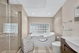 221 NE 212th St, Miami, FL 33179 - Photo 13