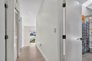 221 NE 212th St, Miami, FL 33179 - Photo 7