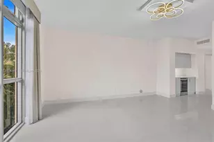 17301 Biscayne Blvd, North Miami Beach, FL 33160 - Photo 19