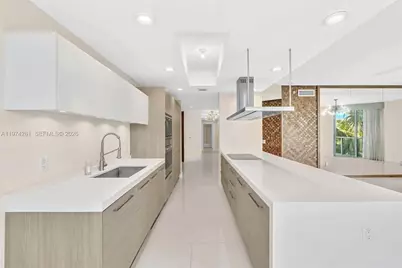 17301 Biscayne Blvd #210, North Miami Beach, FL 33160 - Photo 9