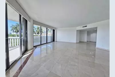 2000 Island Blvd #606, Aventura, FL 33160 - Photo 3
