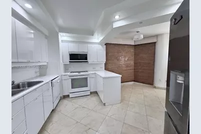 2000 Island Blvd #606, Aventura, FL 33160 - Photo 5
