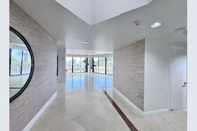 2000 Island Blvd #606, Aventura, FL 33160 - Photo 1