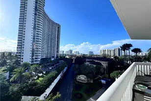 2000 Island Blvd, Aventura, FL 33160 - Photo 7