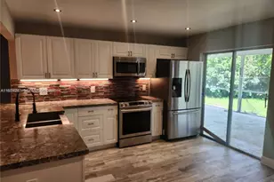 107 S 18th Ave S, Lake Worth, FL 33460 - Photo 3