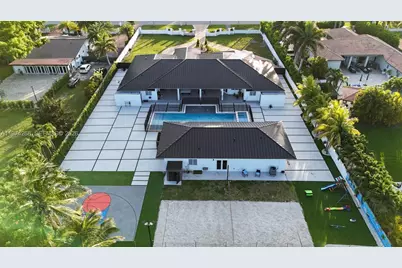 365 NW 132nd Ave, Miami, FL 33182 - Photo 3