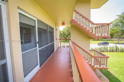 5300 Washington St #T227, Hollywood, FL 33021 - Photo 3