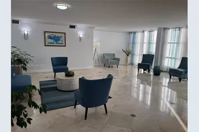 1000 Parkview Dr #1022, Hallandale Beach, FL 33009 - Photo 13