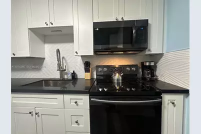 3134 Carter St, Miami, FL 33133 - Photo 5