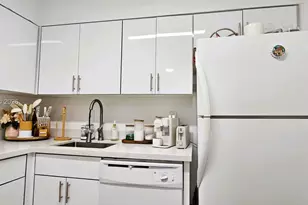 4804 NW 79th Ave, Doral, FL 33166 - Photo 11