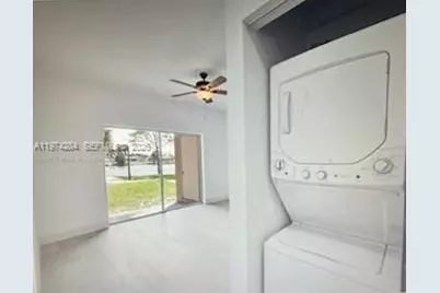 1941 NW 96th Ter #8F, Pembroke Pines, FL 33024 - Photo 5