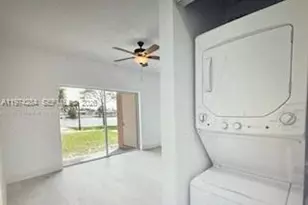 1941 NW 96th Terrace, Pembroke Pines, FL 33024 - Photo 5