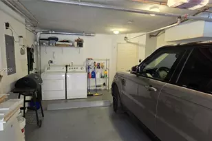 2945 NE 185th St, Aventura, FL 33180 - Photo 31