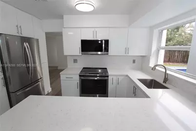4940 SW 94th Way, Cooper City, FL 33328 - Photo 11