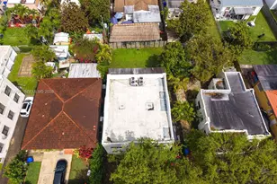 1853 SW 17th St, Miami, FL 33145 - Photo 23