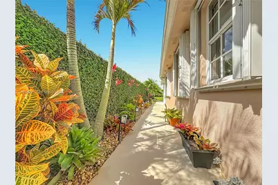 1529 NW Amherst Dr #A, Port Saint Lucie, FL 34986 - Photo 7