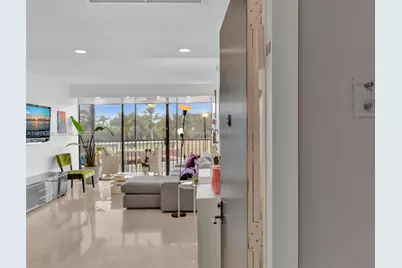 20335 W Country Club Dr #310, Aventura, FL 33180 - Photo 3