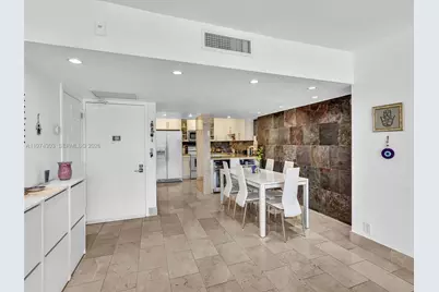 20335 W Country Club Dr #310, Aventura, FL 33180 - Photo 27