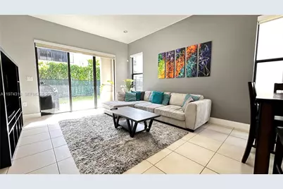 3278 W 97th Ter, Hialeah, FL 33018 - Photo 5