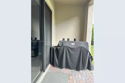 3278 W 97th Ter, Hialeah, FL 33018 - Photo 65