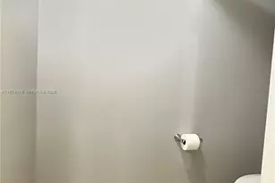 3278 W 97th Terrace, Hialeah, FL 33018 - Photo 37