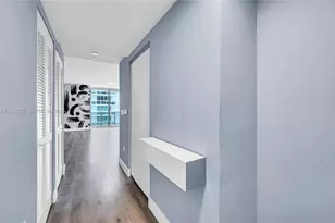 488 NE 18th St, Miami, FL 33132 - Photo 17