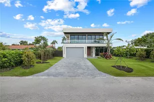 255 Capri Ave, Lauderdale by the Sea, FL 33308 - Photo 1