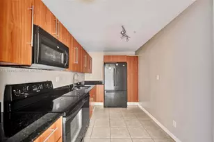 3001 S Ocean Dr, Hollywood, FL 33019 - Photo 11