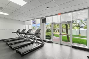 3001 S Ocean Dr, Hollywood, FL 33019 - Photo 31