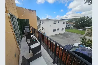 1241 NW 6th St #6, Miami, FL 33125 - Photo 13