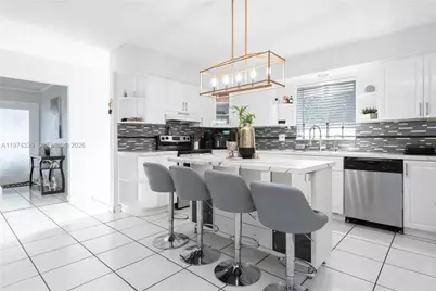 5640 Hayes St #5640, Hollywood, FL 33021 - Photo 13