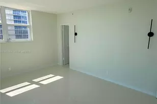 3001 S Ocean Dr, Hollywood, FL 33019 - Photo 15